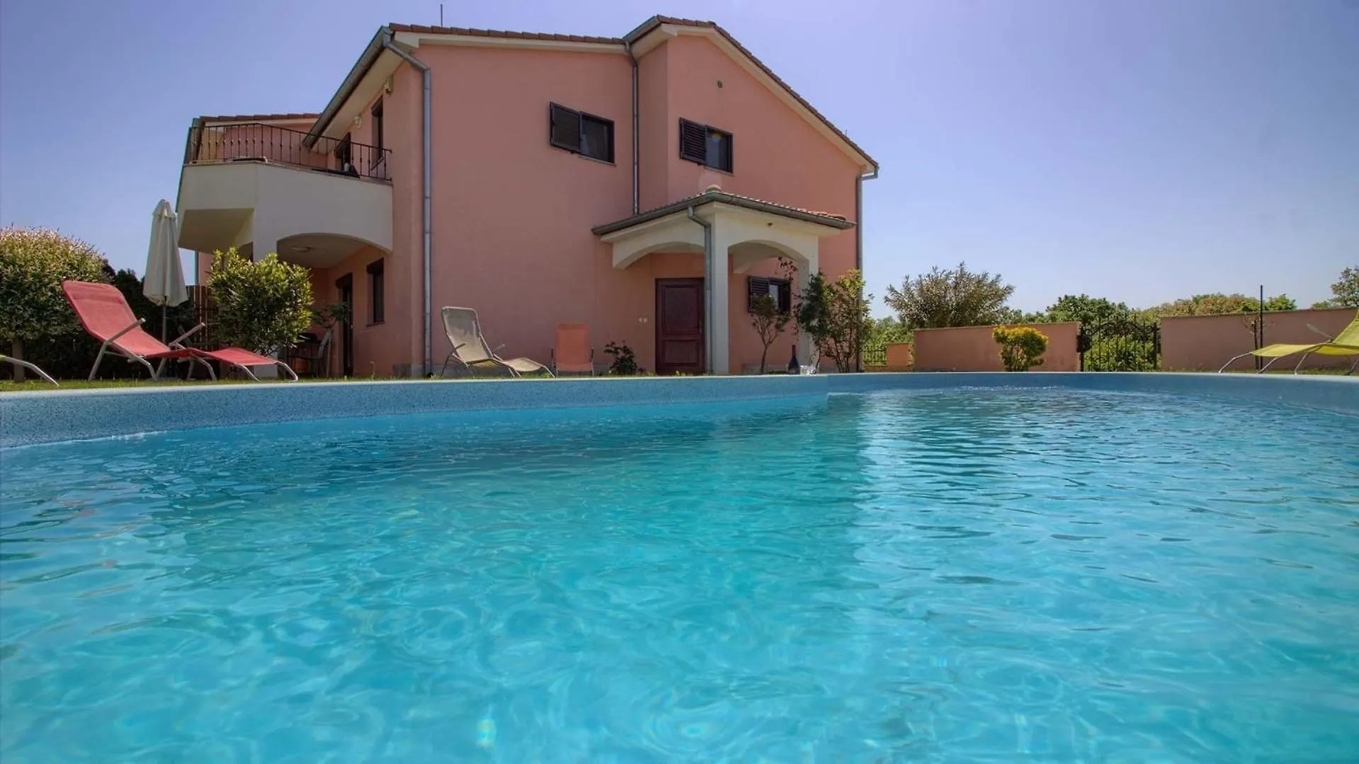 Ferienhaus Mit Privatpool Fuer 6 Personen Ca 140 Qm In Liznjan, Istrien Suedkueste Von Istrien Croatia