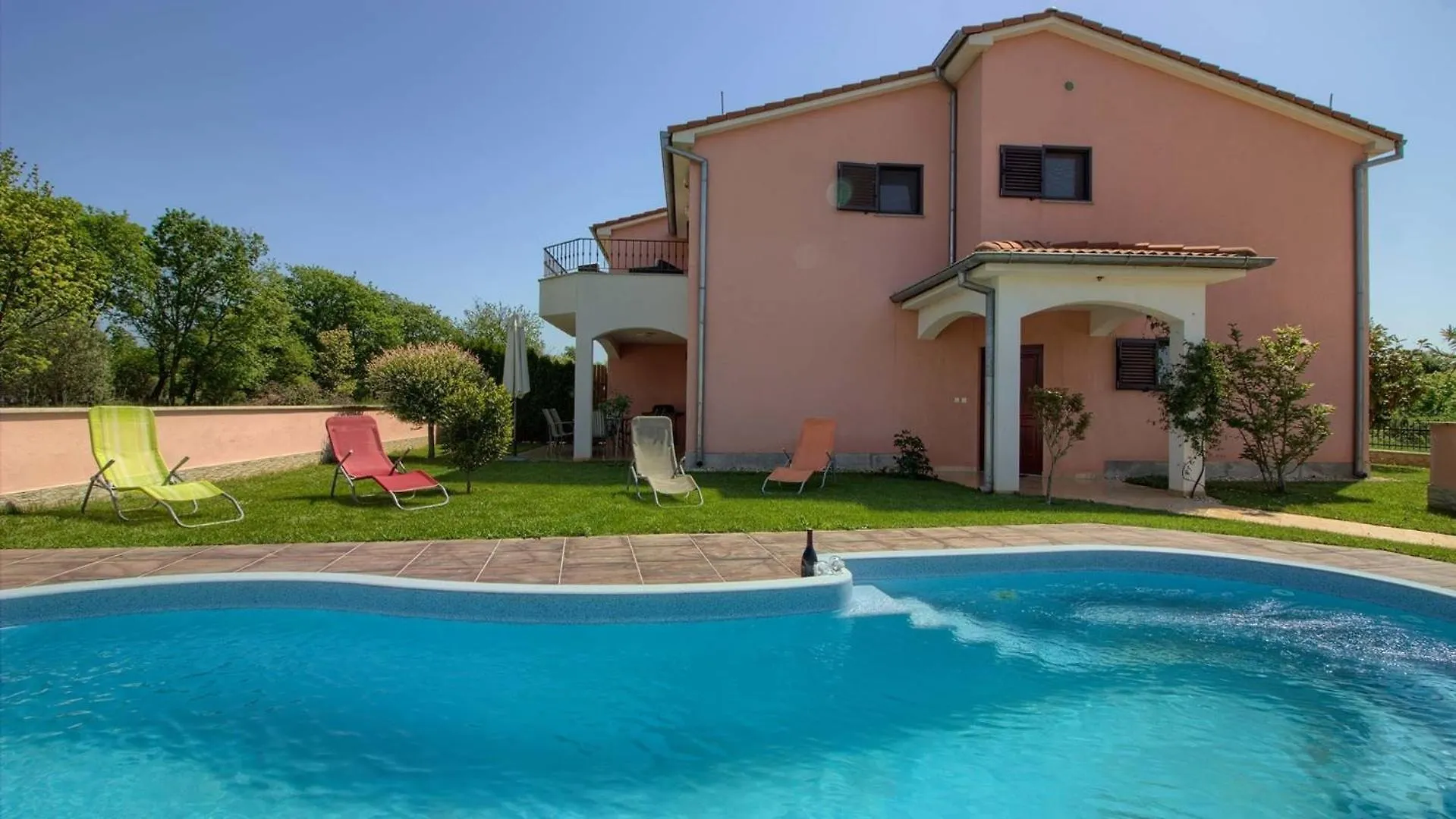 Ferienhaus Mit Privatpool Fuer 6 Personen Ca 140 Qm In Liznjan, Istrien Suedkueste Von Istrien Holiday home Liznjan