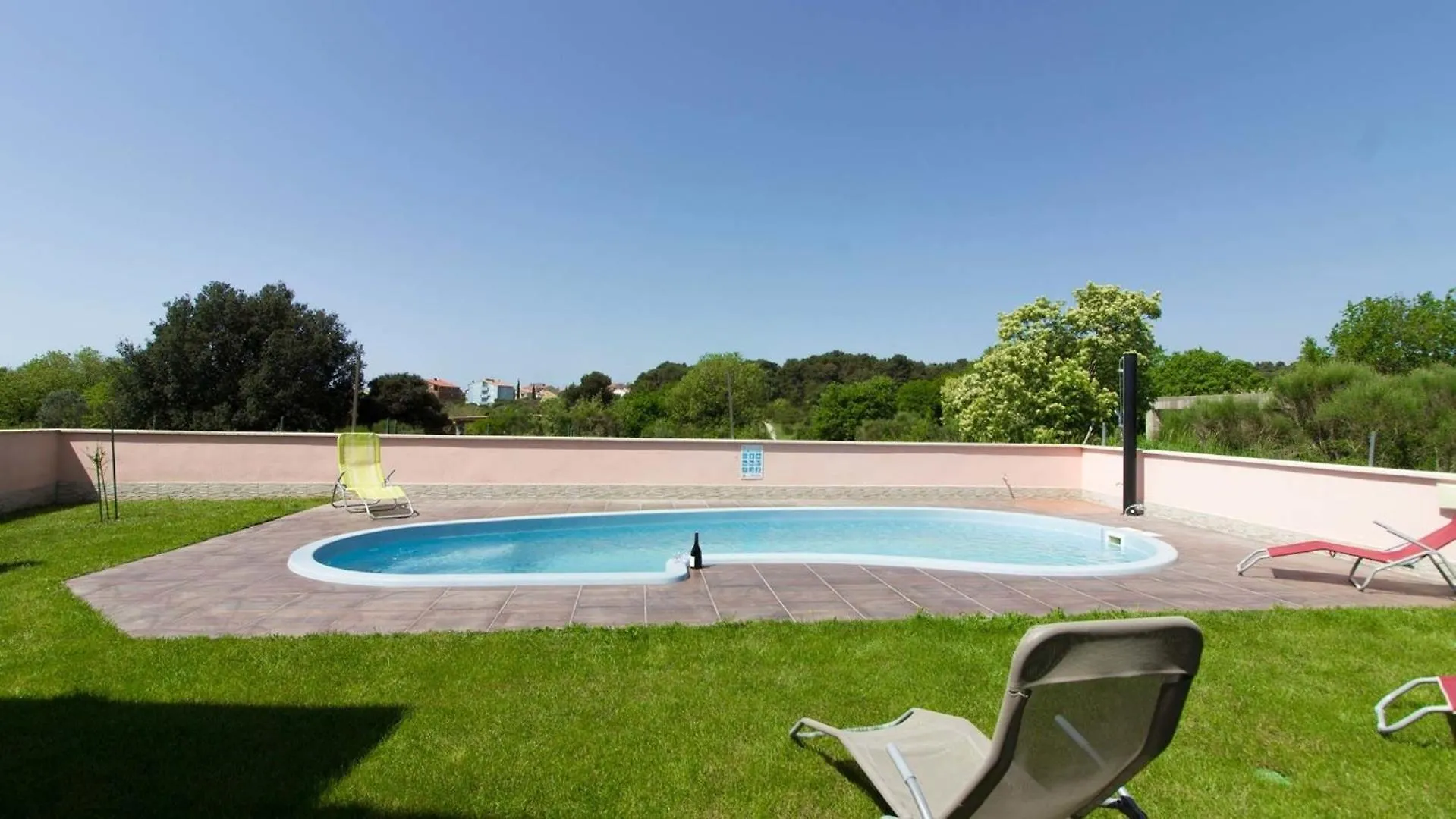 Holiday home Ferienhaus Mit Privatpool Fuer 6 Personen Ca 140 Qm In Liznjan, Istrien Suedkueste Von Istrien