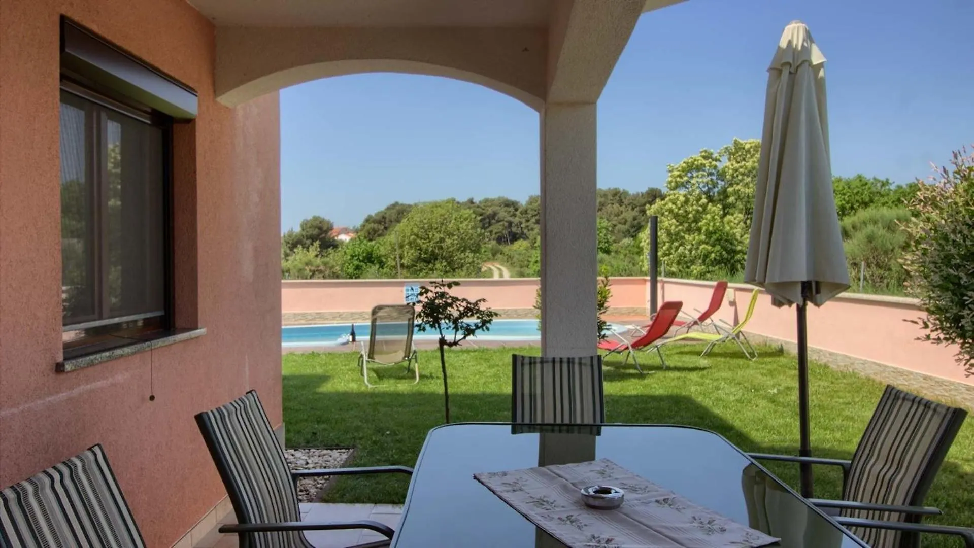 Holiday home Ferienhaus Mit Privatpool Fuer 6 Personen Ca 140 Qm In Liznjan, Istrien Suedkueste Von Istrien