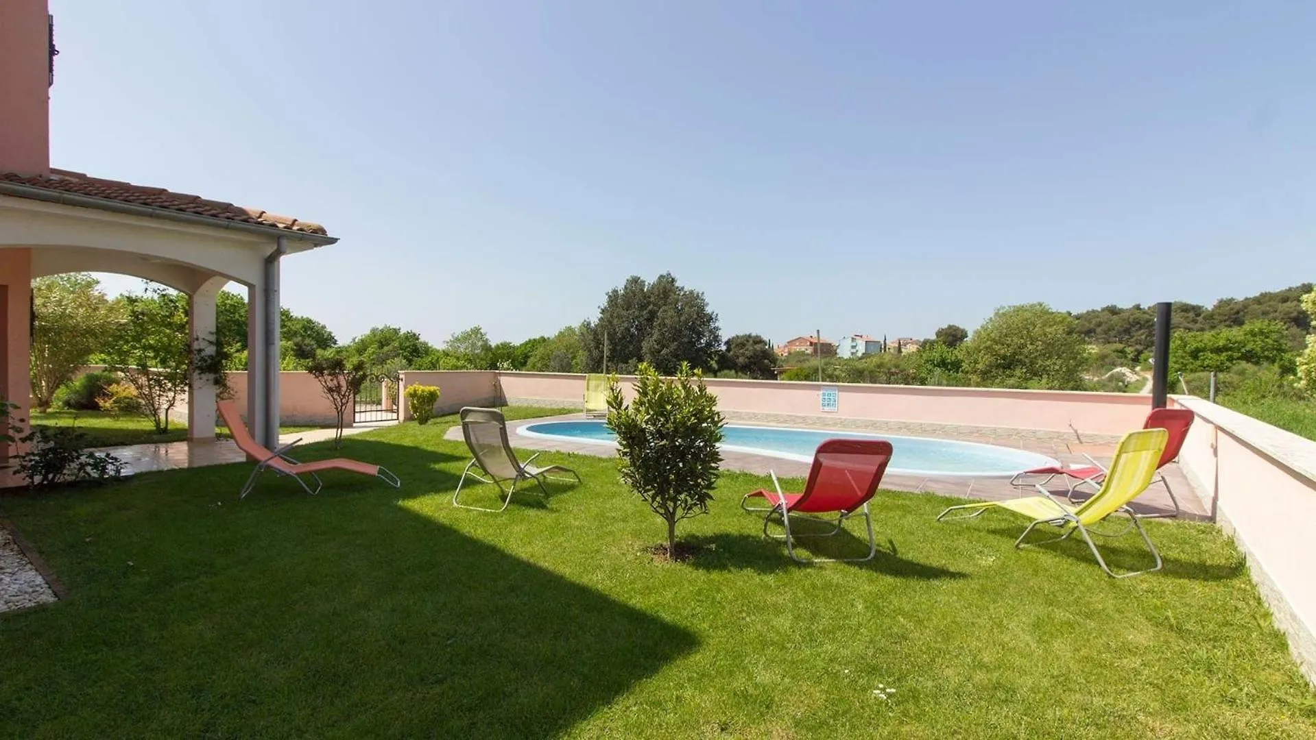 Ferienhaus Mit Privatpool Fuer 6 Personen Ca 140 Qm In Liznjan, Istrien Suedkueste Von Istrien 0*, Liznjan Croatia